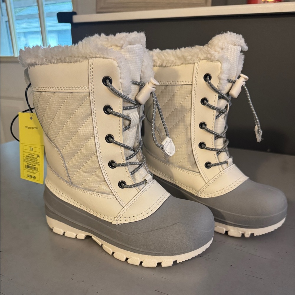 All in Motion Kids Boots - White and Gray